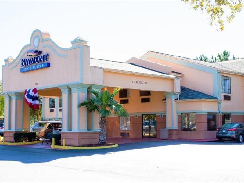 Baymont By Wyndham Hinesville Fort Stewart Area Exterior foto