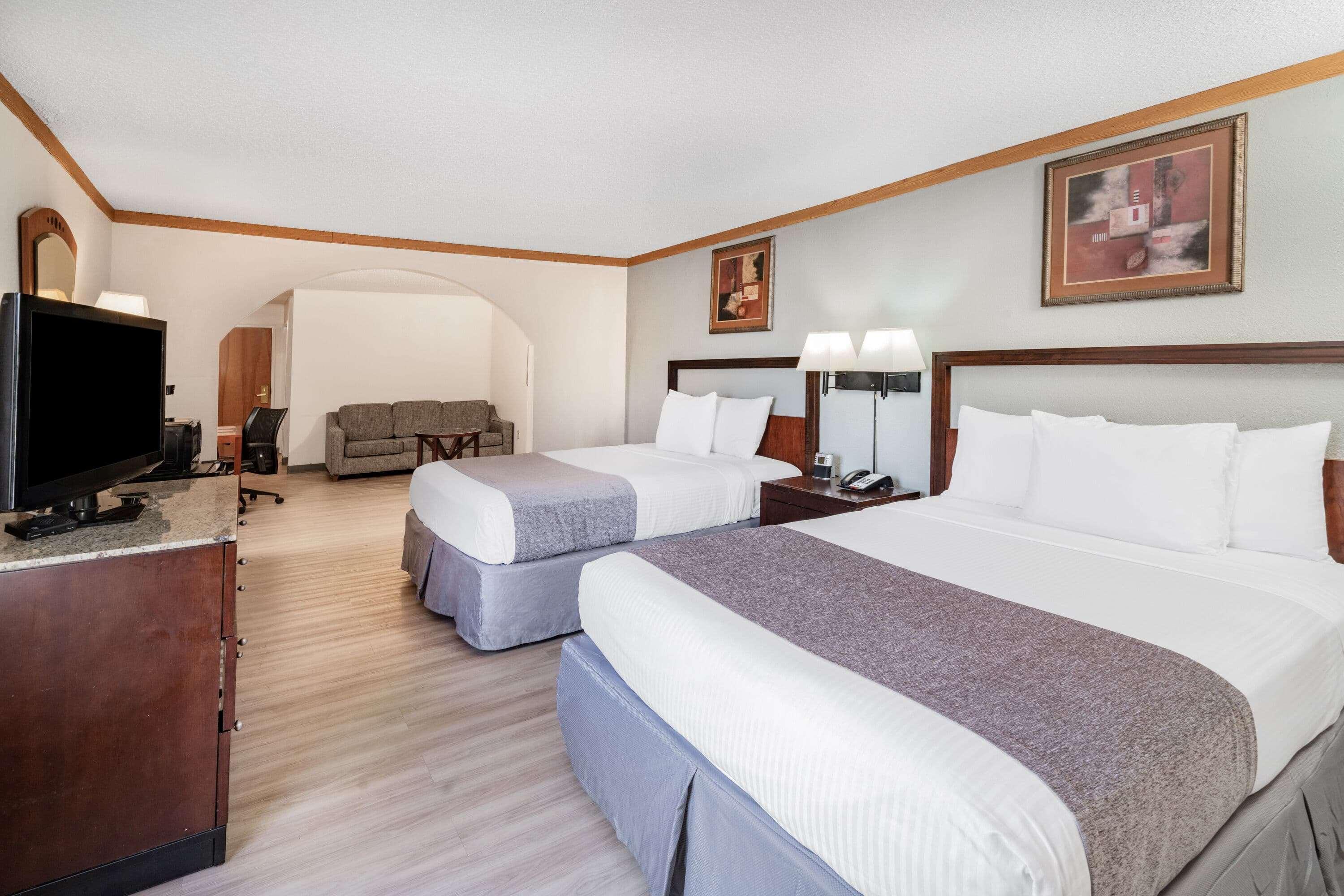 Baymont By Wyndham Hinesville Fort Stewart Area Exterior foto