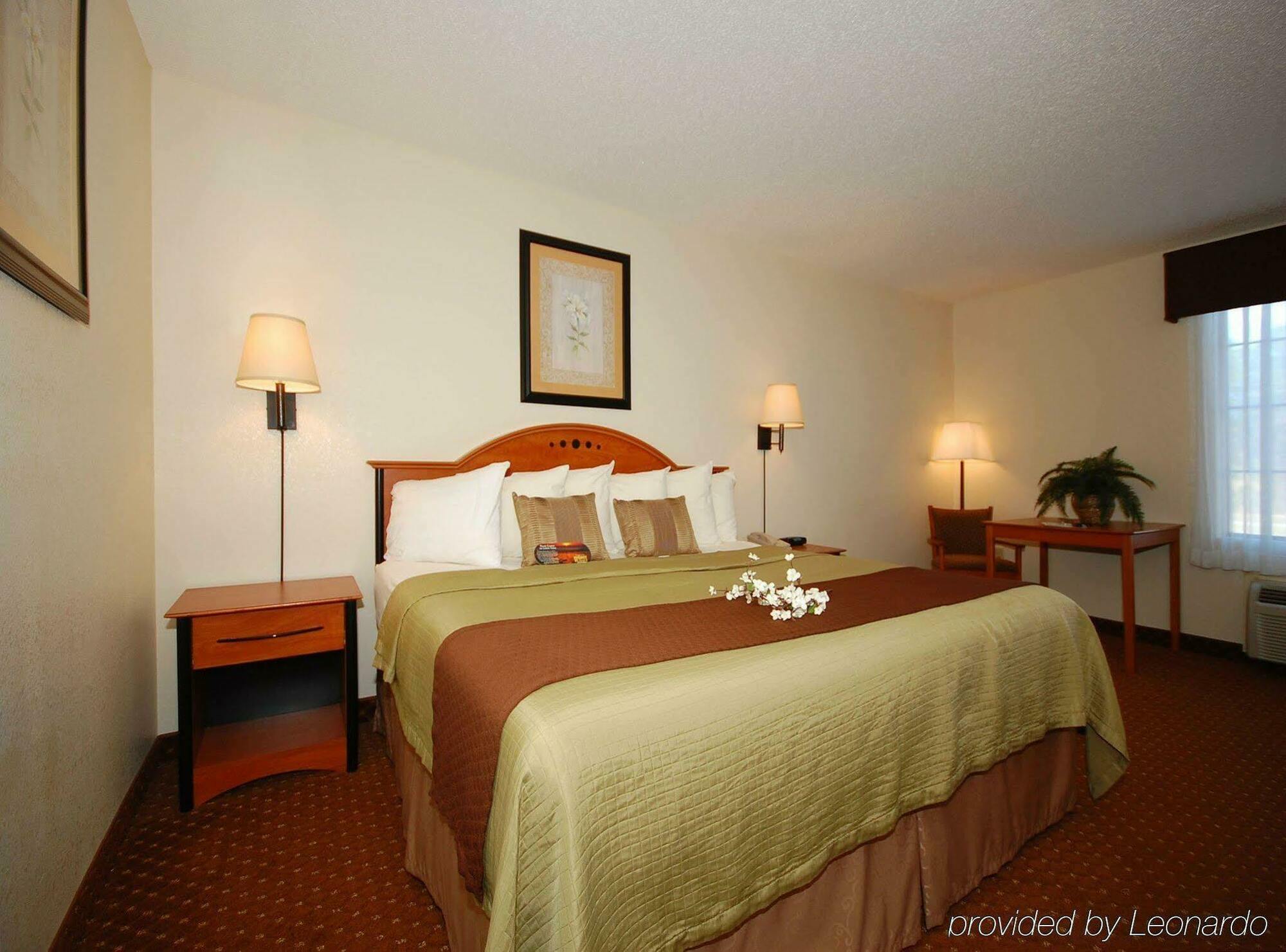 Baymont By Wyndham Hinesville Fort Stewart Area Habitación foto